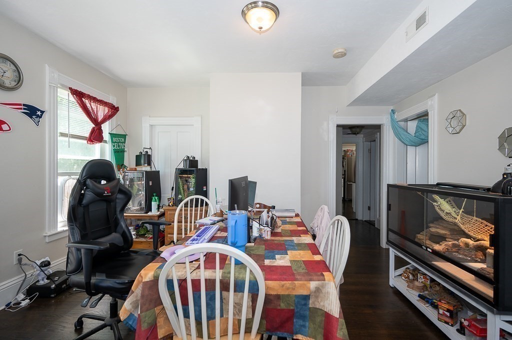 192 Vernon Street Worcester, MA 01607 - Photo 6 of 38