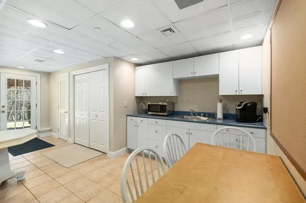 $1,725,000 | 27 Parsons Hill Road, Wenham, MA 01984