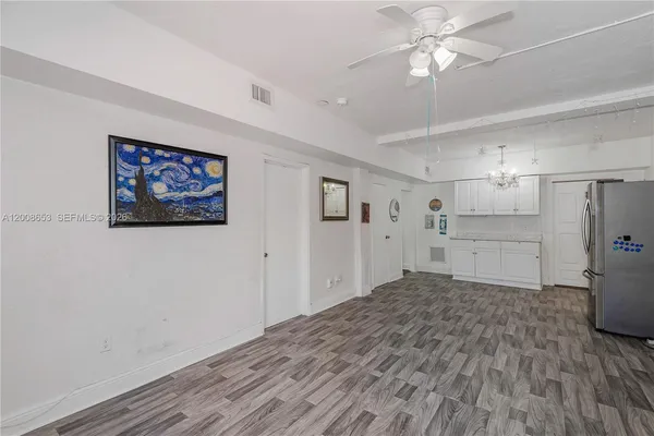 $2,800 | 259 Northeast 111th Street, Unit 1, Miami, FL 33161