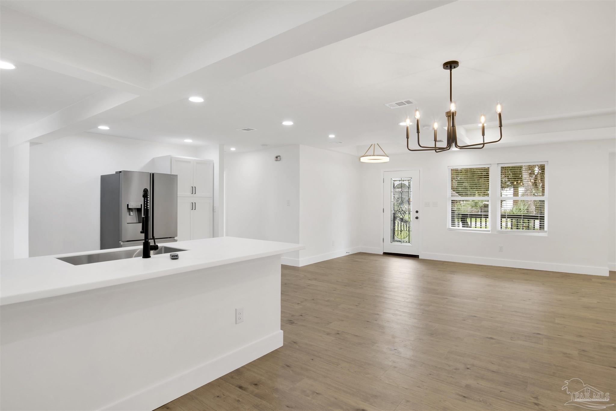 212 Lakewood Road Pensacola, FL 32507 - Photo 14 of 37