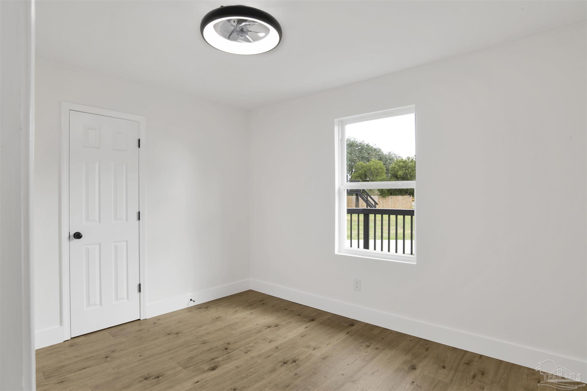 212 Lakewood Road Pensacola, FL 32507 - Photo 23 of 37