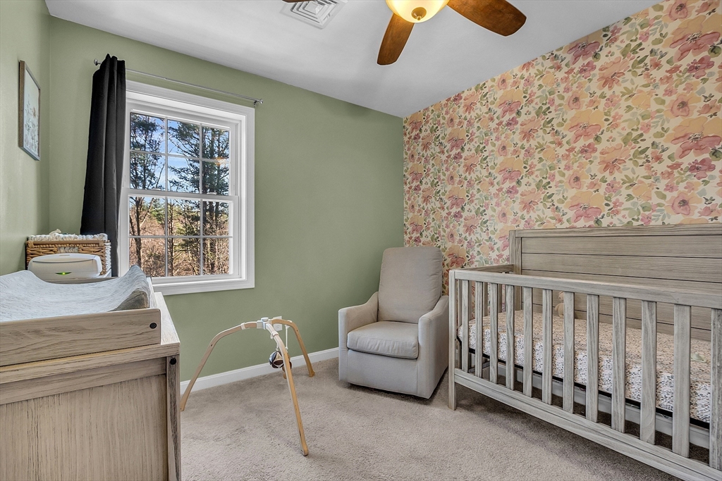 261 Bean Porridge Hill Road Westminster, MA 01473 - Photo 16 of 33