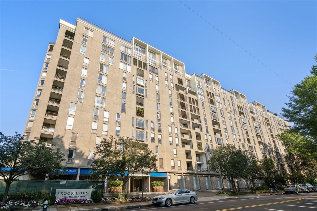 33 Pond Avenue, Unit 523 Brookline, MA 02445 - Photo 2 of 31 a building view