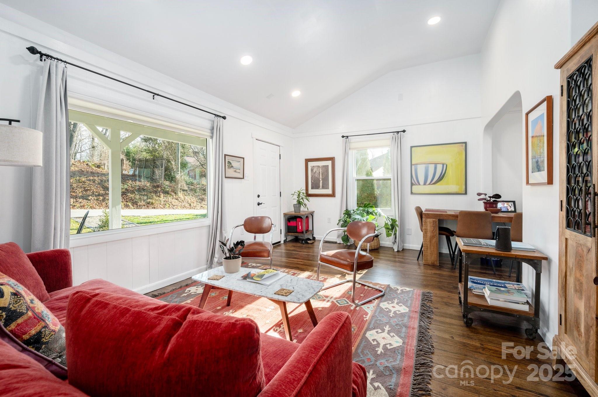 19 Pickwick Road Asheville, NC 28803 - Photo 4 of 35 Gallery Image 4
