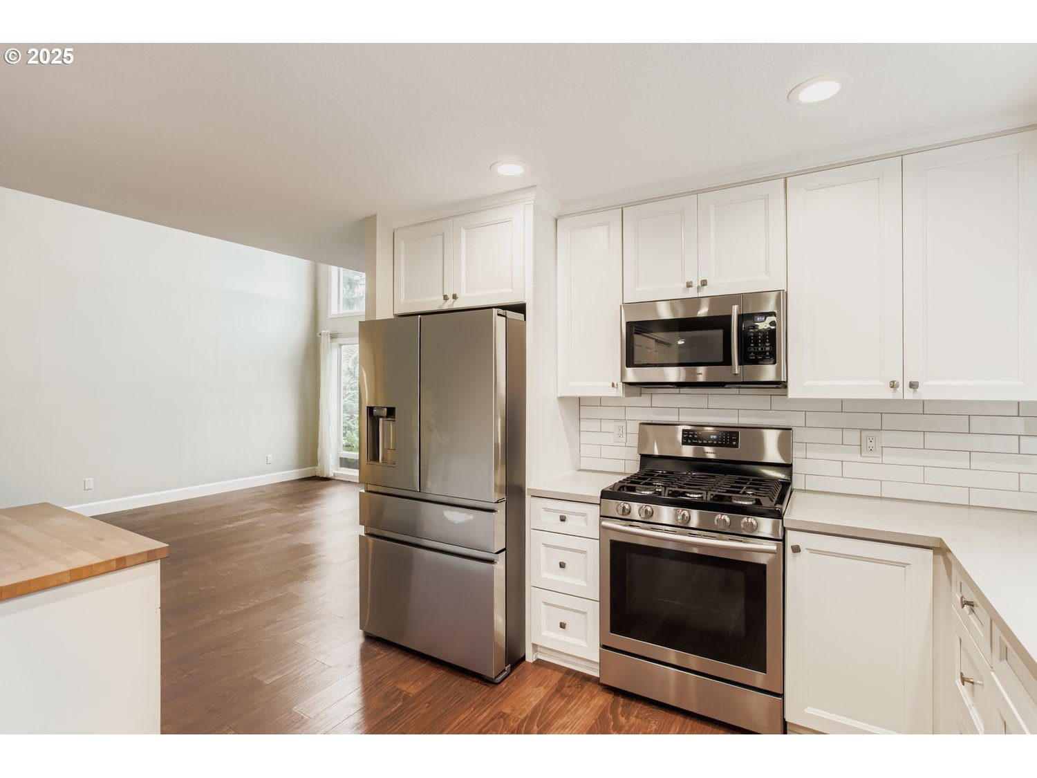 32400 Southwest Estates Court South Wilsonville, OR 97070 - Photo 14 of 41