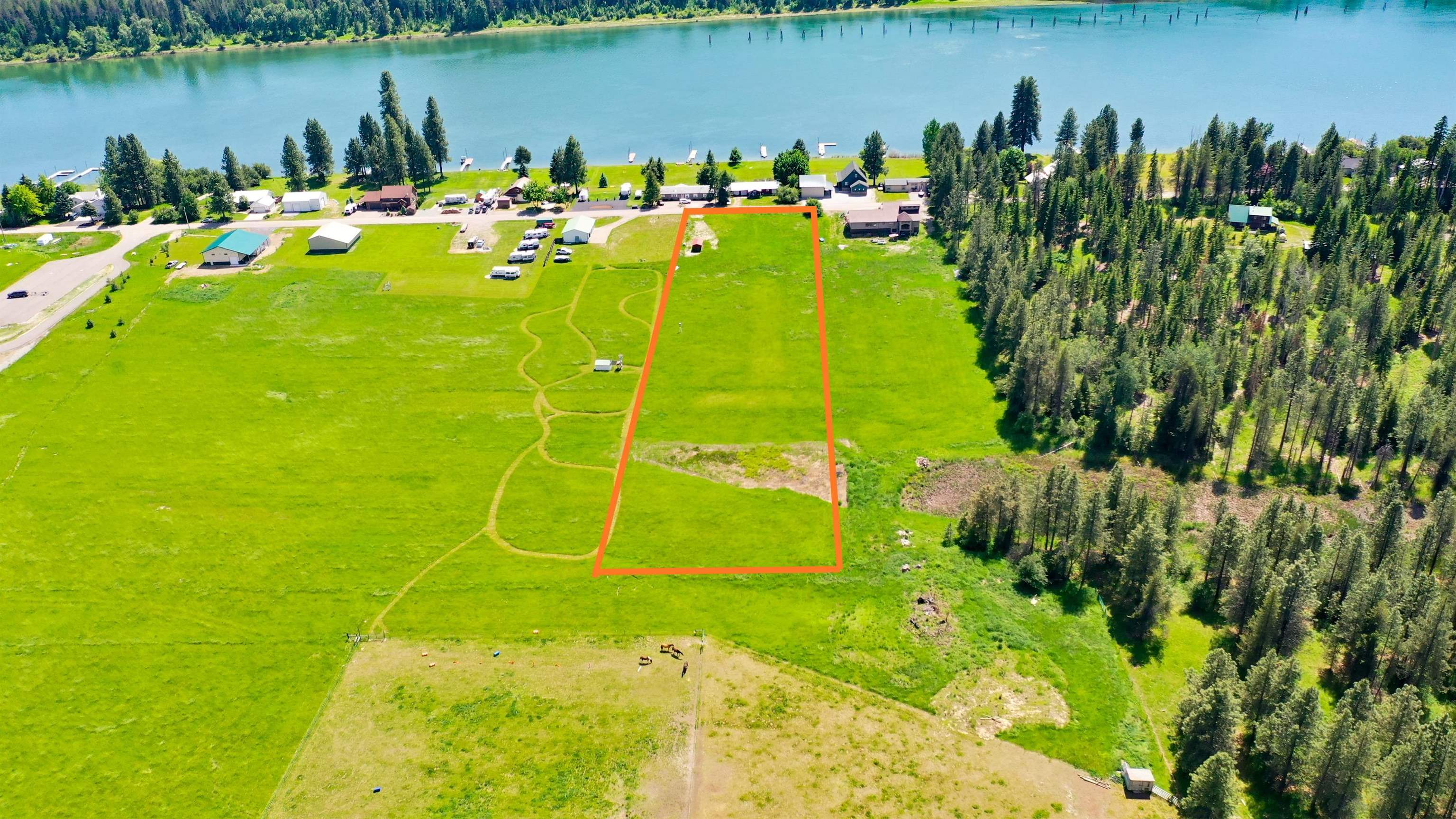 922 Greggs Road Newport, WA 99156 - Photo 1 of 5 Gallery Image 1
