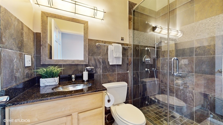 1372 North Dean Street, Unit 2 Chicago, IL 60622 - Photo 10 of 21