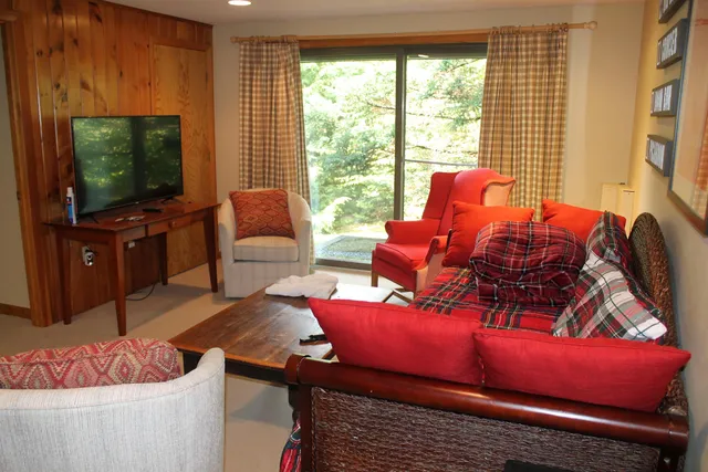 $4,000 | 107 Black Mountain Road, Lincoln, NH 03251