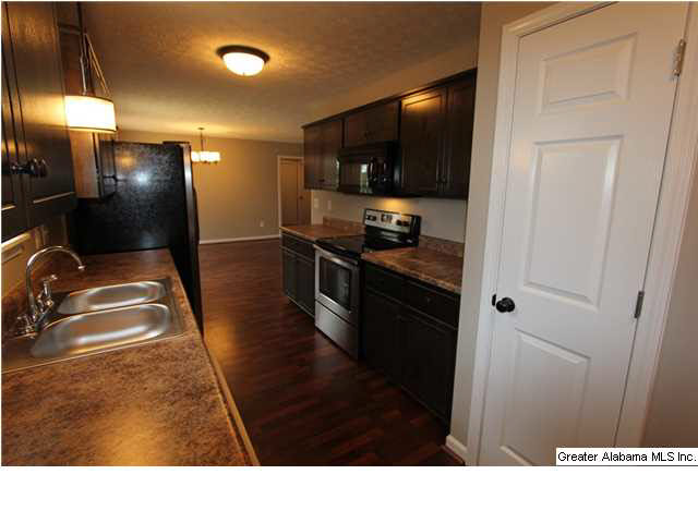 48 Jones Street Jacksonville, AL 36265 - Photo 6 of 32