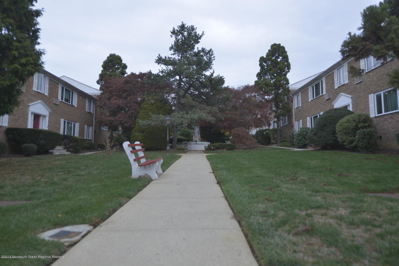 283 Spring Street, Unit 2A Red Bank, NJ 07701 - Photo 3 of 13 Outside