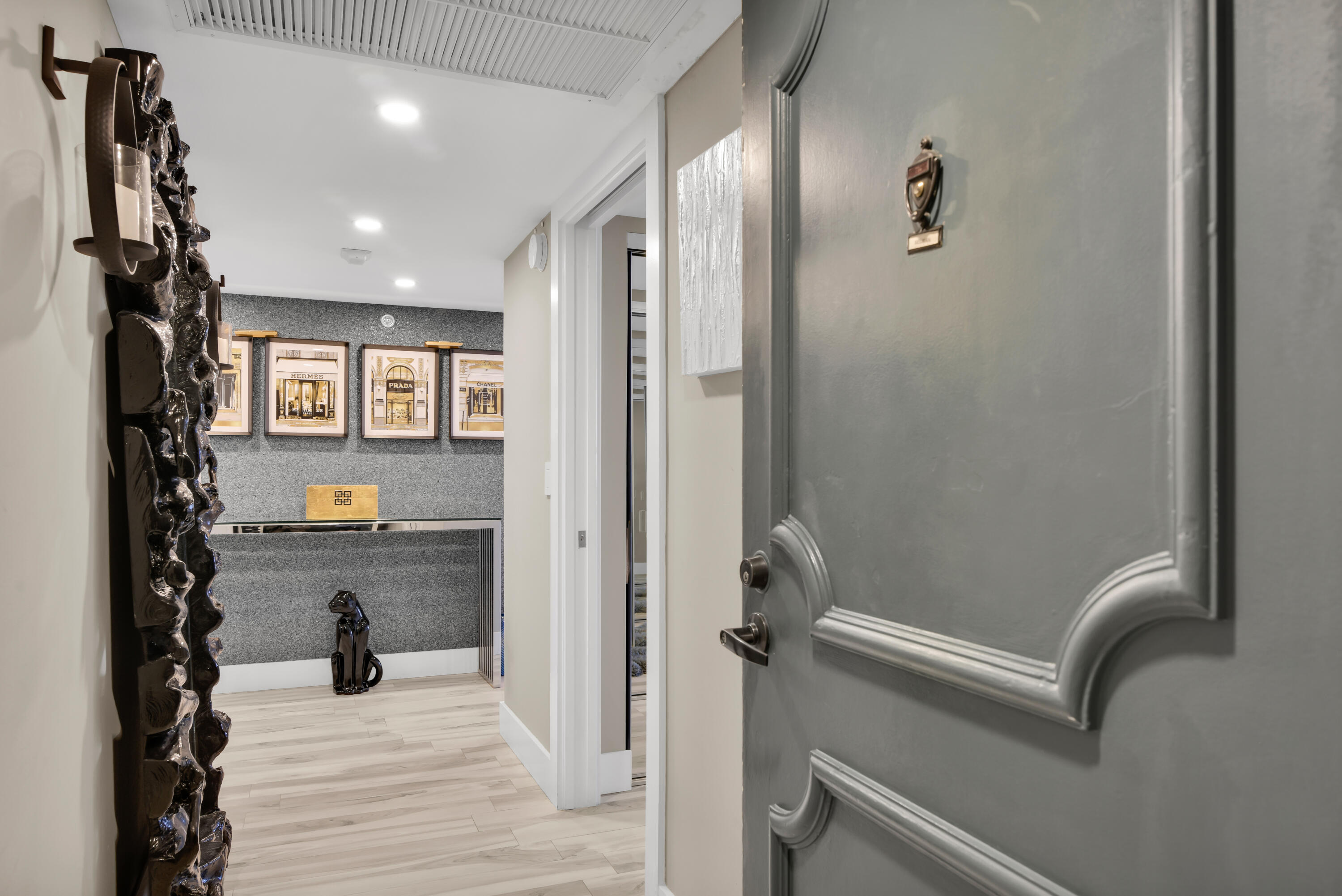 899 Jeffery Street, Unit 714 Boca Raton, FL 33487 - Photo 7 of 51 899 PB 714 ENTRANCE