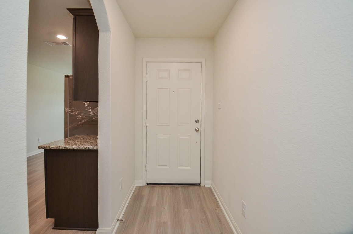 2037 Mule Ridge Drive Katy, TX 77493 - Photo 2 of 12