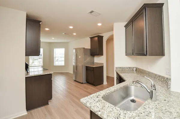 $2,195 | 2037 Mule Ridge Drive, Katy, TX 77493