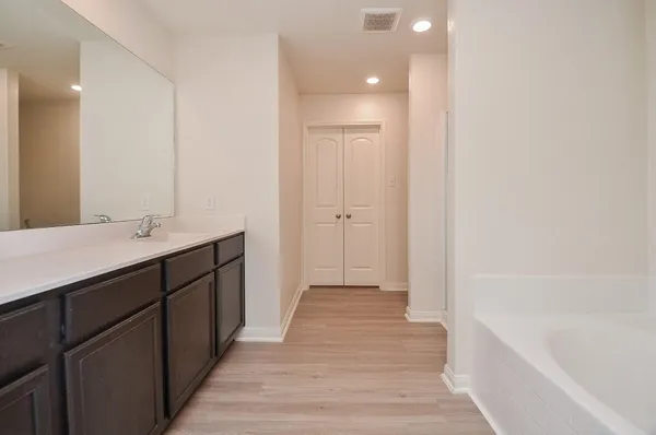 $2,195 | 2037 Mule Ridge Drive, Katy, TX 77493