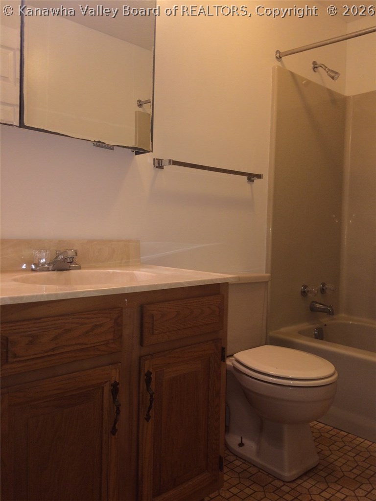 2268 New Hope Road Elkview, WV 25071 - Photo 12 of 23 Gallery Image 12