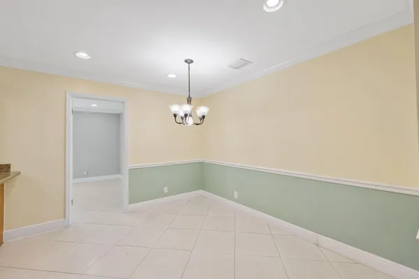 $3,000 | 730 Northwest 1st Avenue, Boynton Beach, FL 33426