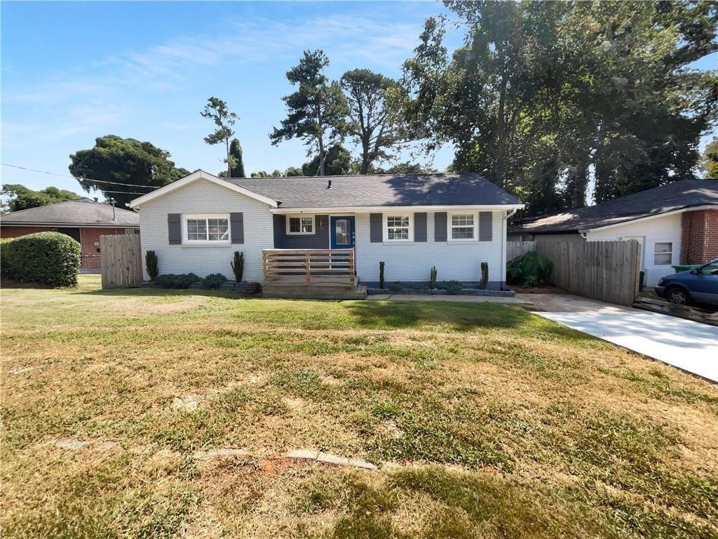 a house view with a outdoor space