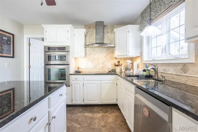 $350,000 | 6820 Copper Falls Court, Oakville, MO 63129