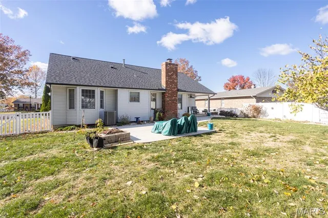 $350,000 | 6820 Copper Falls Court, Oakville, MO 63129