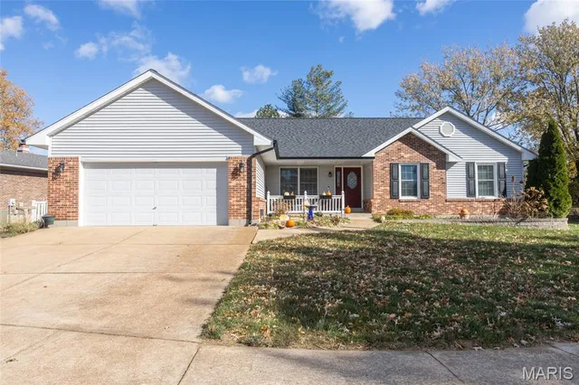 $350,000 | 6820 Copper Falls Court, Oakville, MO 63129