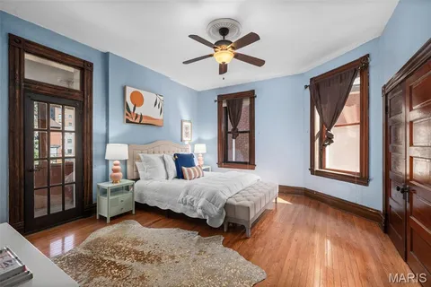 $584,900 | 3629 Russell Boulevard, St. Louis, MO 63110