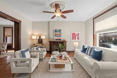 $584,900 | 3629 Russell Boulevard, St. Louis, MO 63110