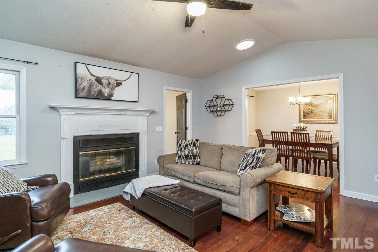 1417 Owls Nest Road Sanford, NC 27330 - Photo 7 of 28