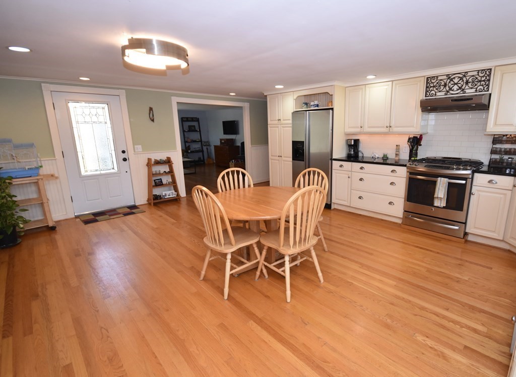 8 Harkness Road, Unit B Pelham, MA 01002 - Photo 8 of 33
