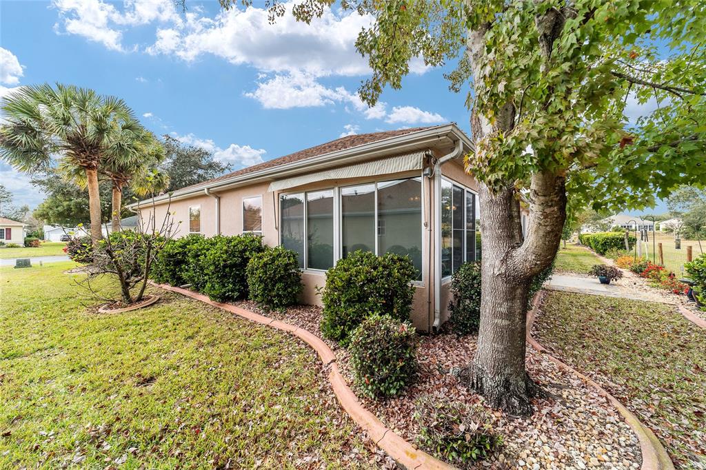 9894 Southeast 138th Loop Summerfield, FL 34491 - Photo 7 of 74