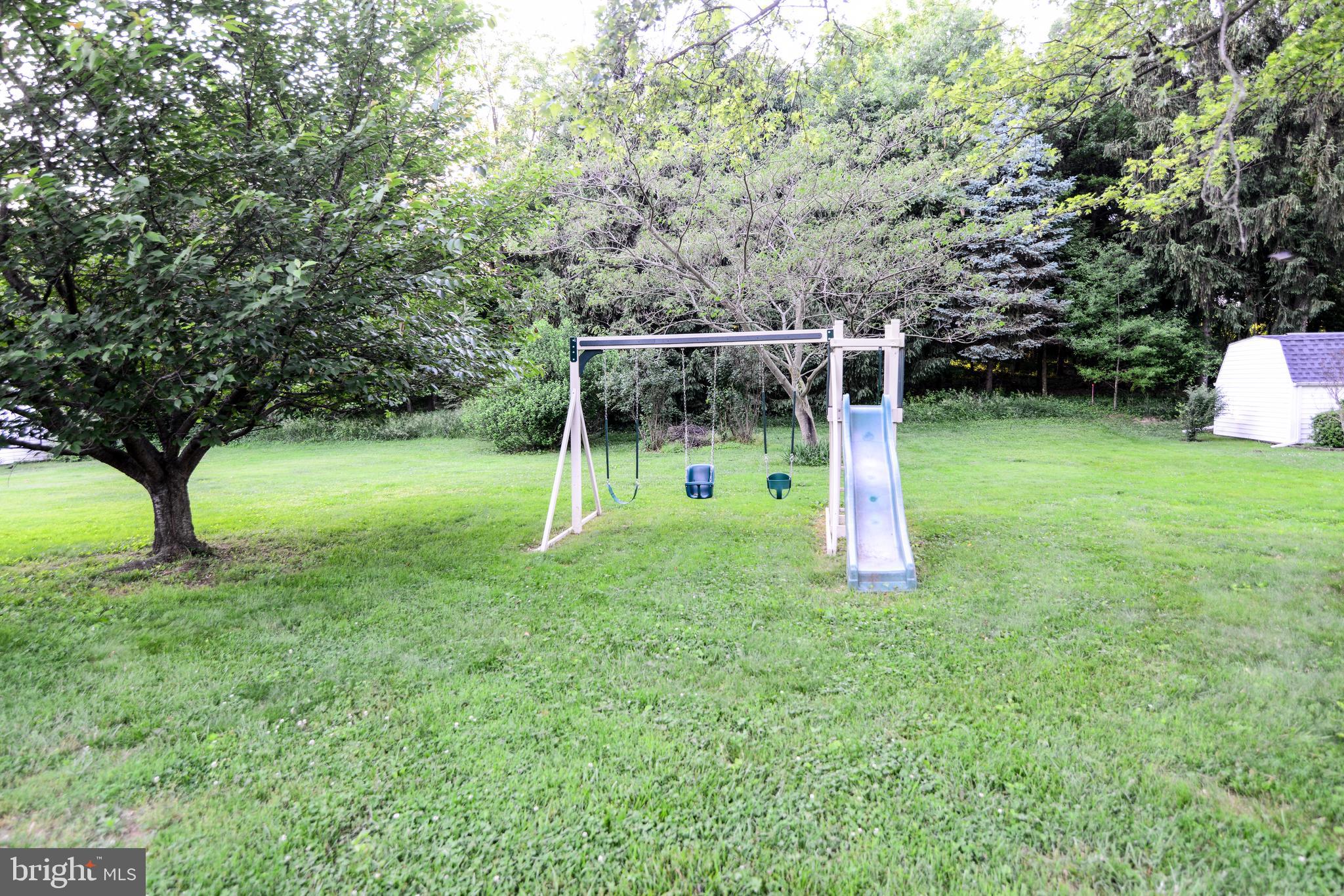 1370 Grandview Road Spring Grove, PA 17362 - Photo 28 of 34 Gallery Image 28