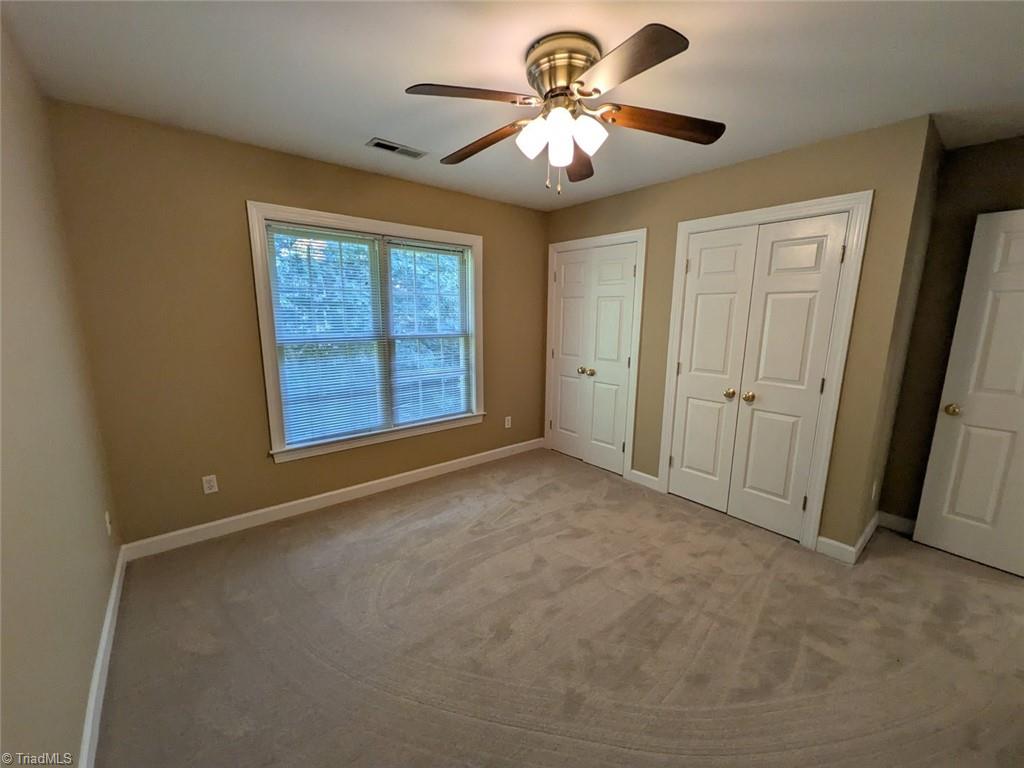 1702 Lakeland Point High Point, NC 27265 - Photo 23 of 50