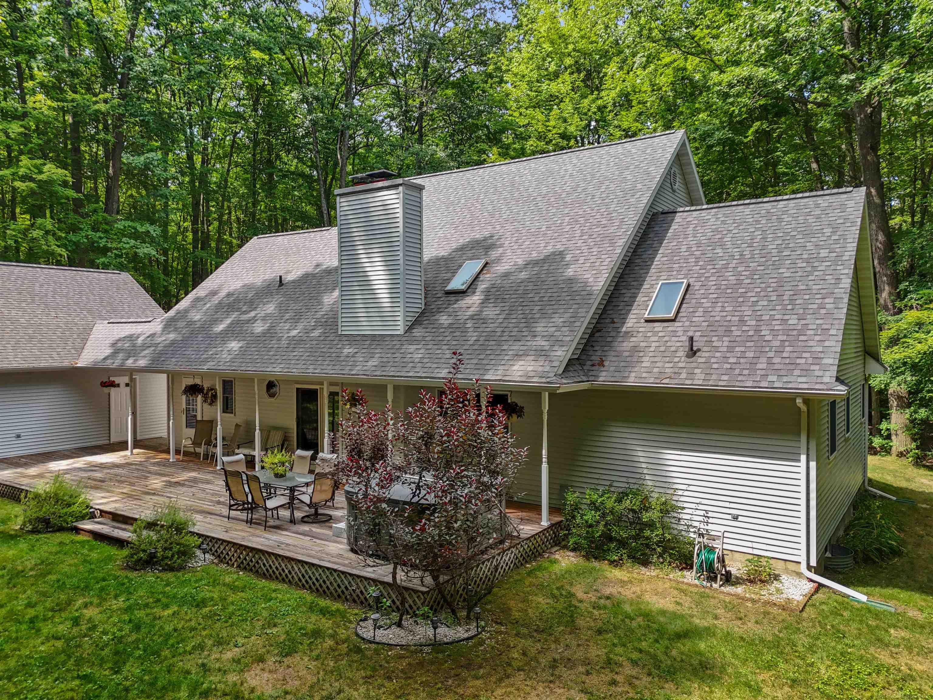5675 Old Orchard Road Prudenville, MI 48651 - Photo 11 of 49
