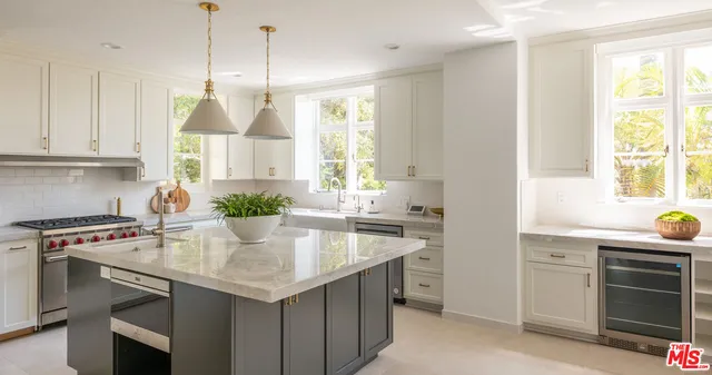 $49,999 | 356 St Pierre Road, Los Angeles, CA 90077