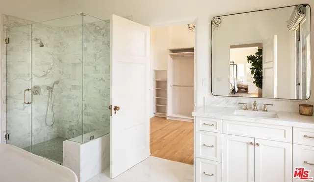 $49,999 | 356 St Pierre Road, Los Angeles, CA 90077