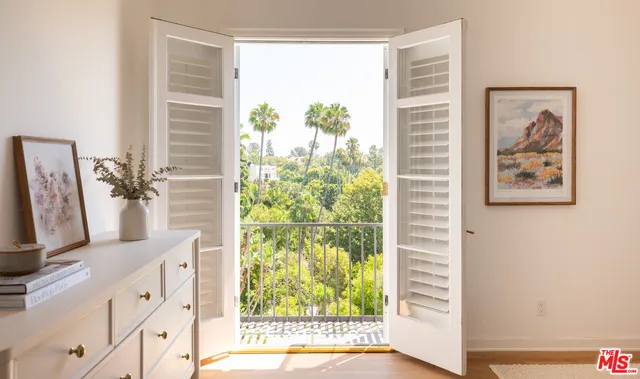 $49,999 | 356 St Pierre Road, Los Angeles, CA 90077