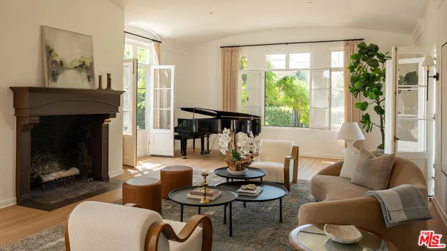 $49,999 | 356 St Pierre Road, Los Angeles, CA 90077