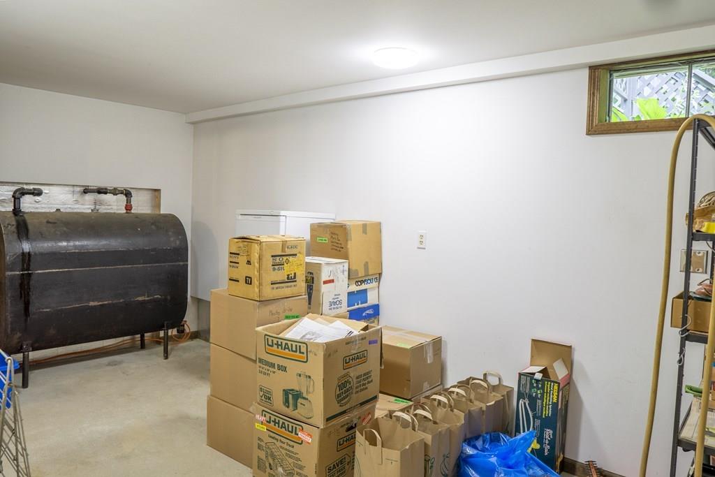 35 Logtown Road Amherst, MA 01002 - Photo 23 of 28 Gallery Image 23