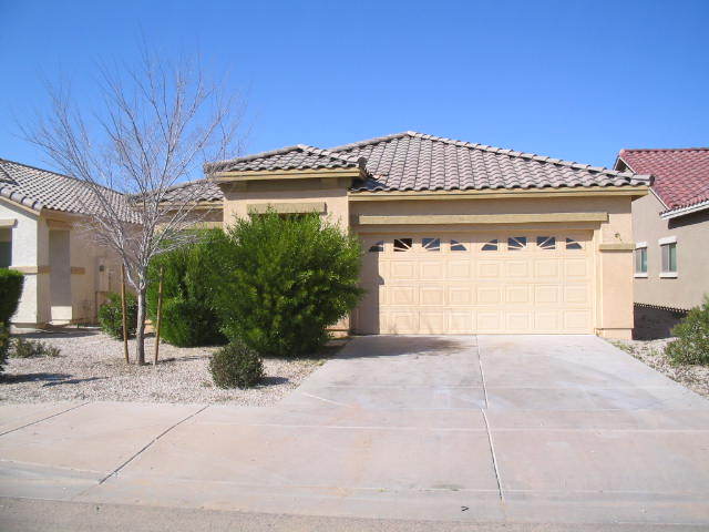 2428 West Roeser Road Phoenix, AZ 85041 - Photo 1 of 19 FRONT