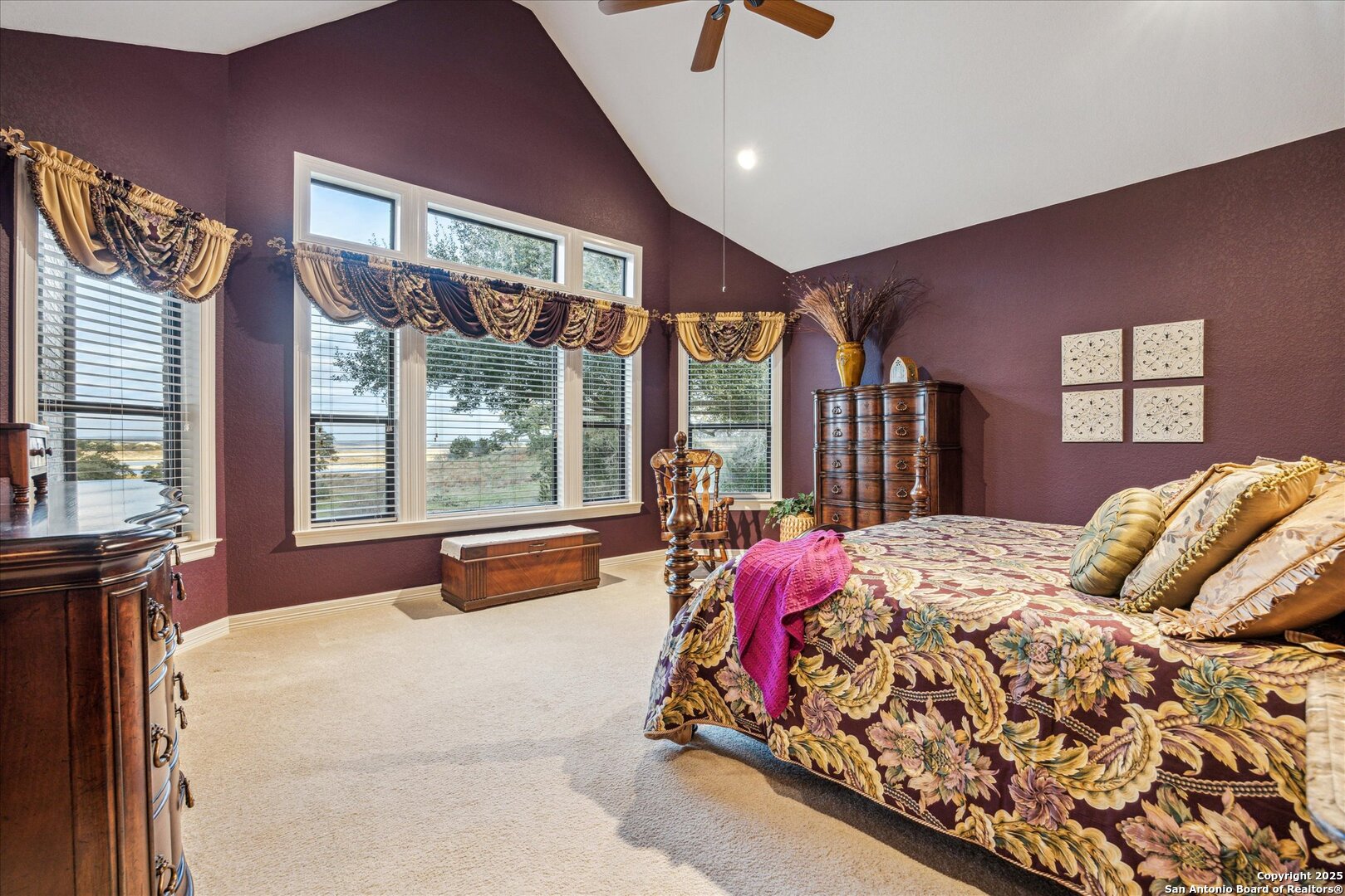 242 Saga Street Spring Branch, TX 78070 - Photo 7 of 44 Gallery Image 7