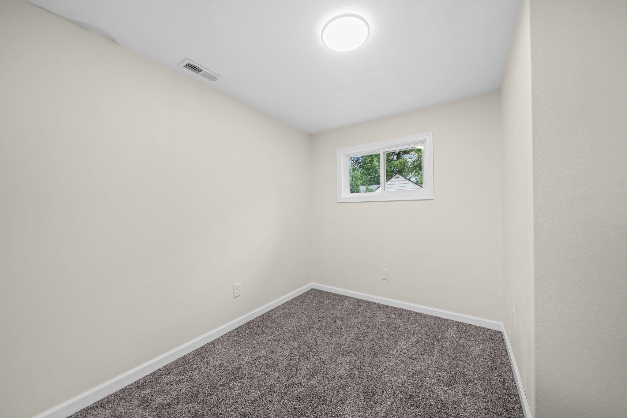 809 Adams Street Oregon, IL 61061 - Photo 19 of 34