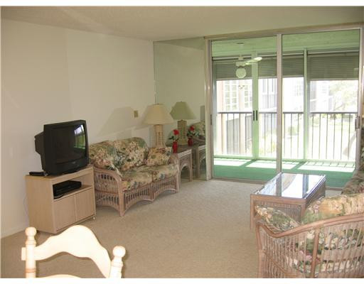 357 North Rock Island Road, Unit 201 Pompano Beach, FL 33063 - Photo 2 of 8 Exterior Front