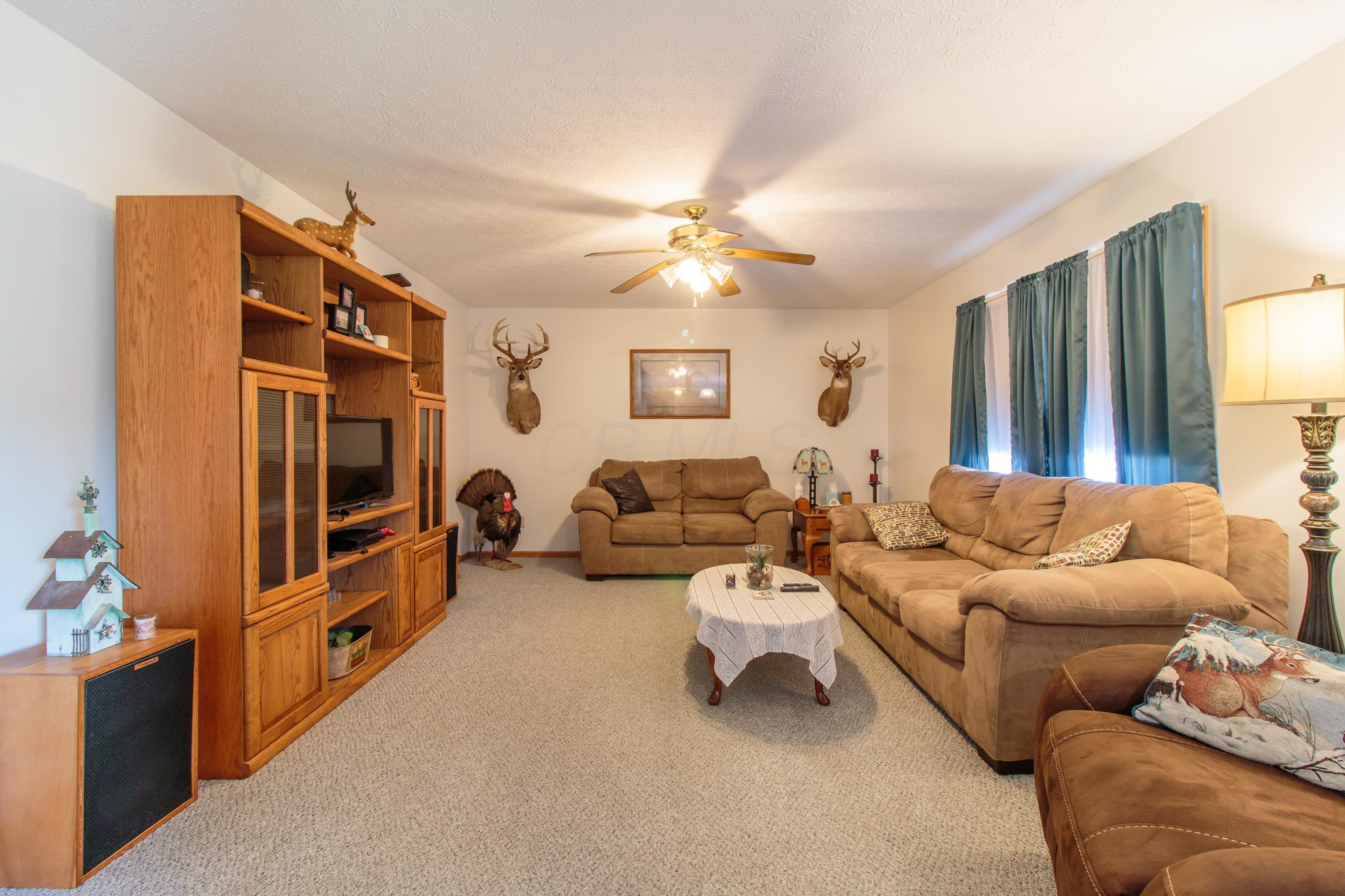 3231 Tschopp Road Northeast Lancaster, OH 43130 - Photo 12 of 50 Gallery Image 12