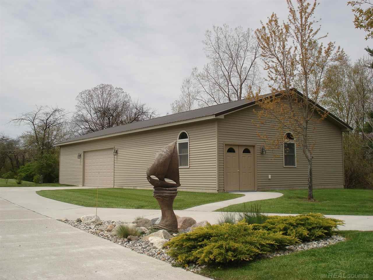 6311 Lakeshore Road Lexington, MI 48450 - Photo 58 of 82 50044038-59.JPG