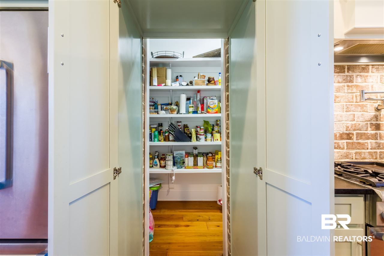 9700 Stucki Road Elberta, AL 36530 - Photo 11 of 30 Pantry