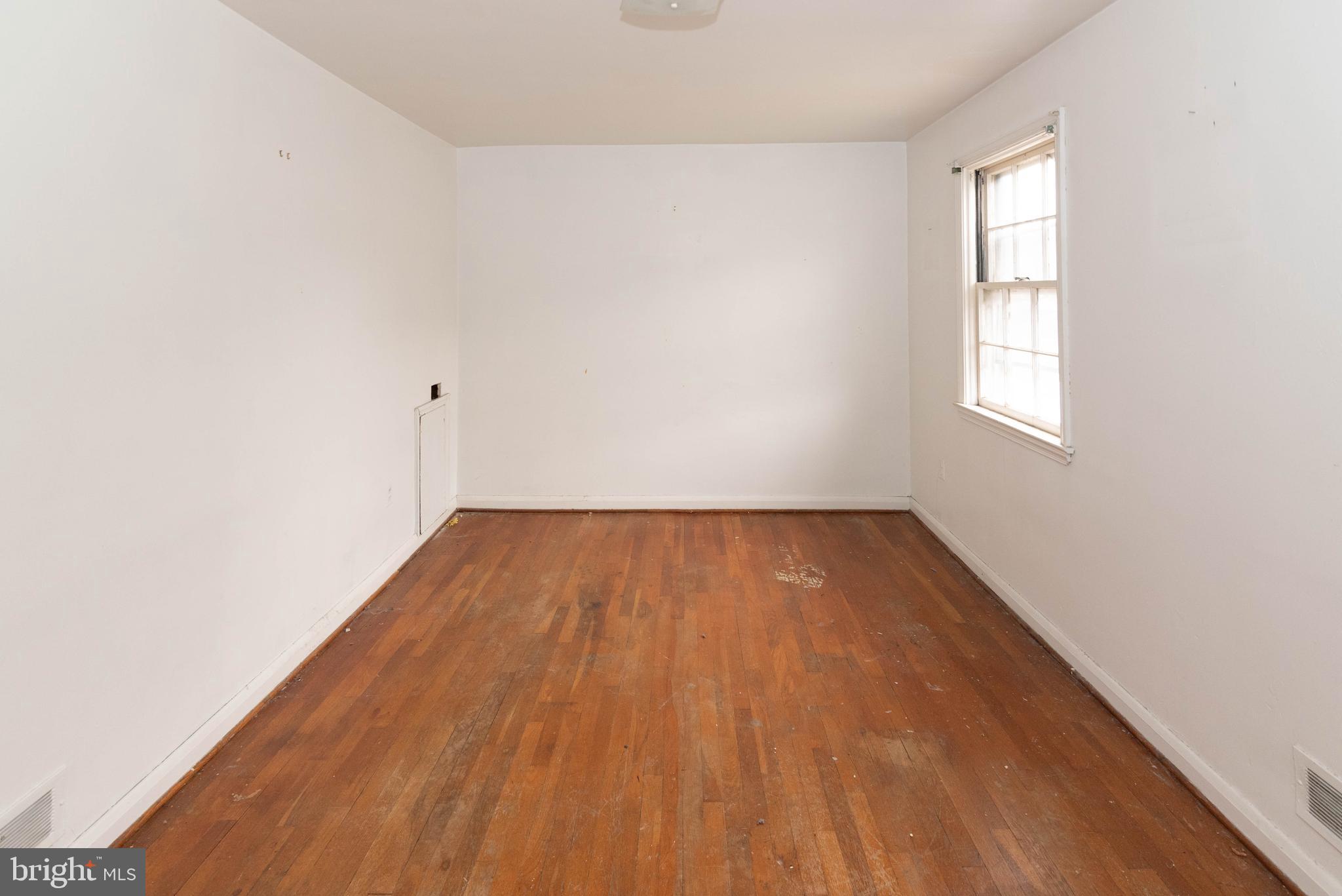 7279 Gough Street Baltimore, MD 21224 - Photo 10 of 34