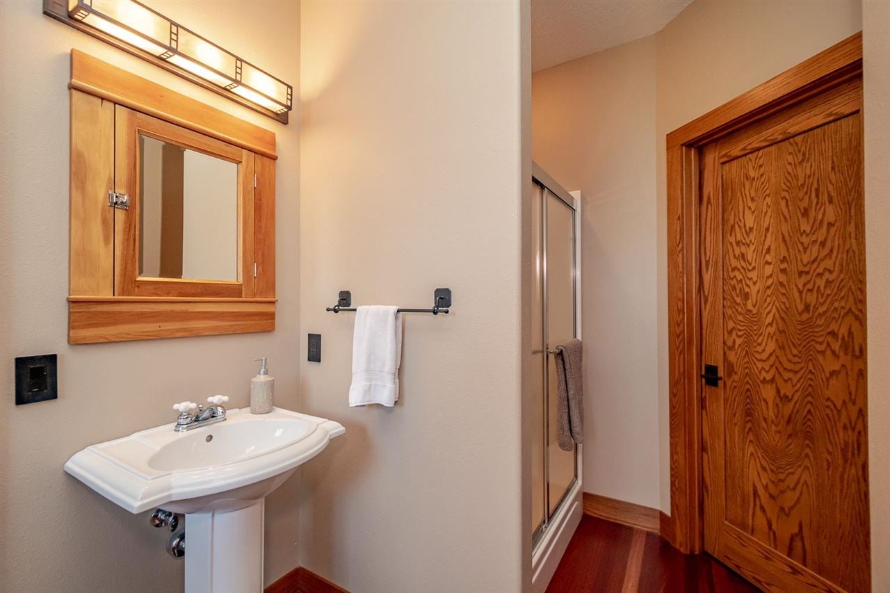 3128 EastView Cir Drive Riverside, IA 52327 - Photo 17 of 44 Gallery Image 17