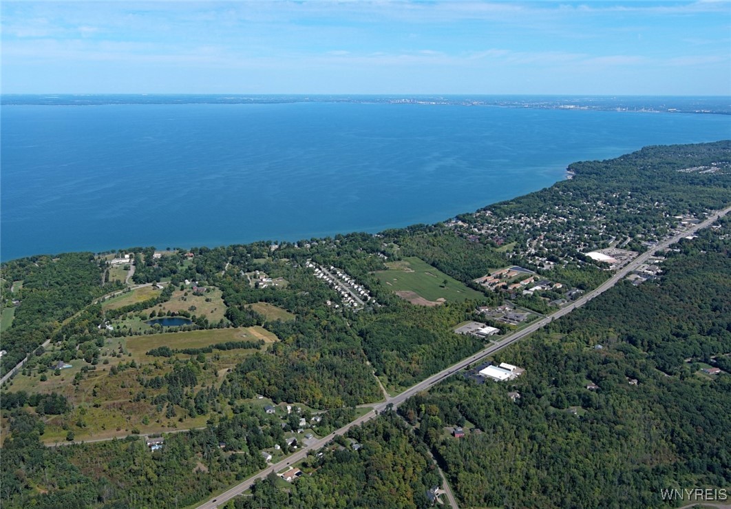 121 Sturgeon Point Road Derby, NY 14047 - Photo 14 of 14