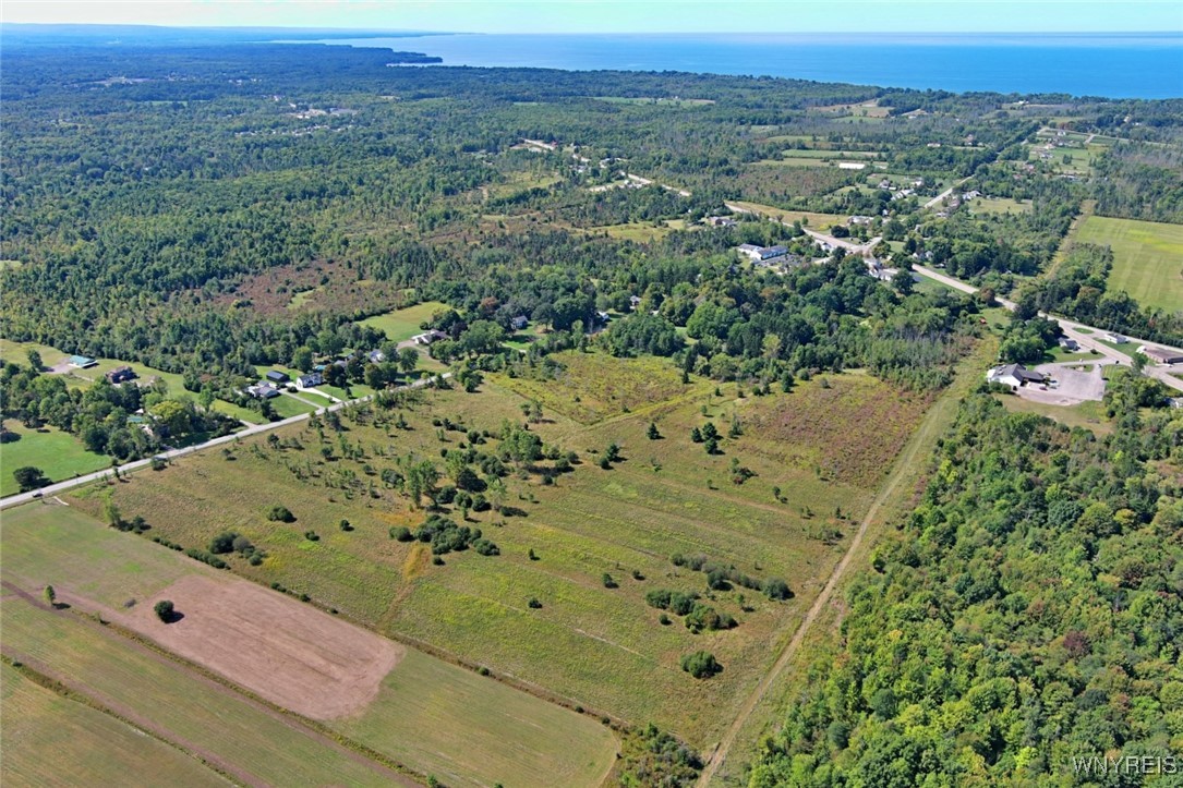 121 Sturgeon Point Road Derby, NY 14047 - Photo 6 of 14