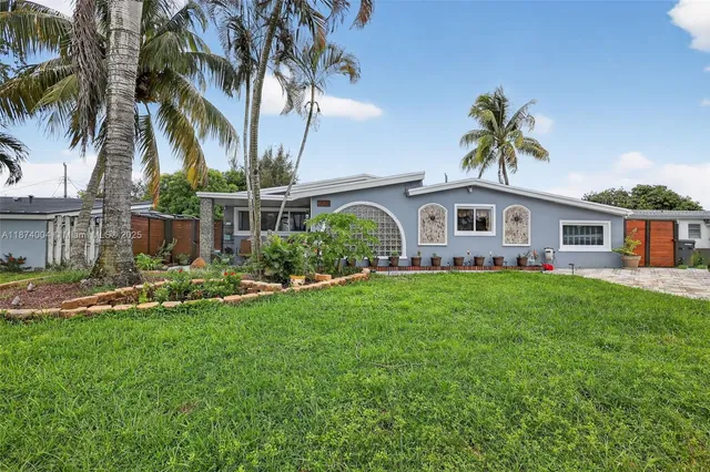 $599,000 | 7120 Wilson Street, Hollywood, FL 33024