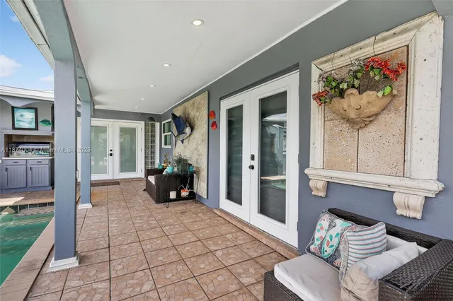 $599,000 | 7120 Wilson Street, Hollywood, FL 33024